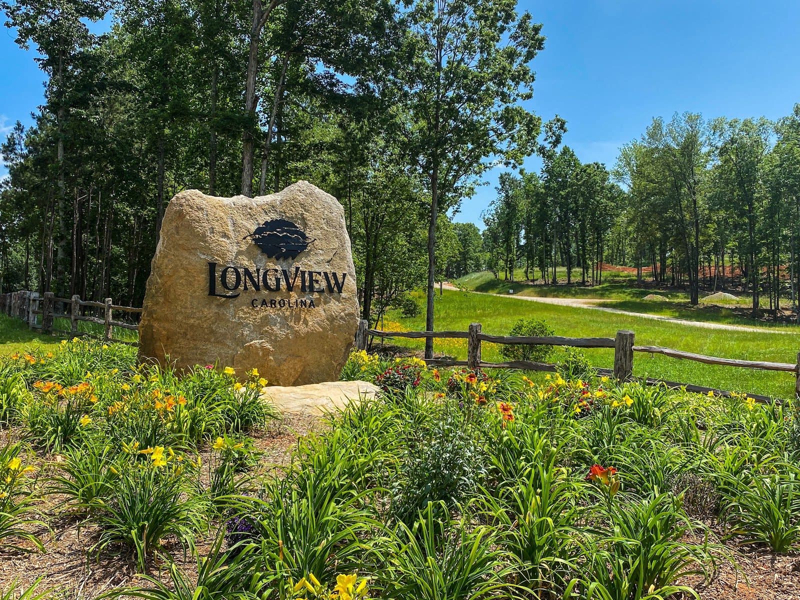 The stone entrance sign at Longview Carolina
